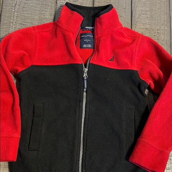 Nautica Boys  Jacket in Red and Black Size 4 - Picture 1 of 7